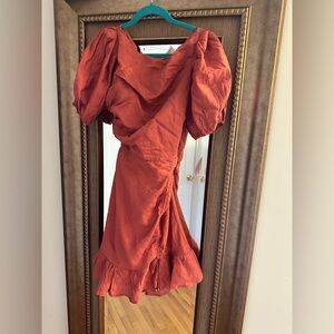 Gorgeous selfie Leslie dress with open strappy back